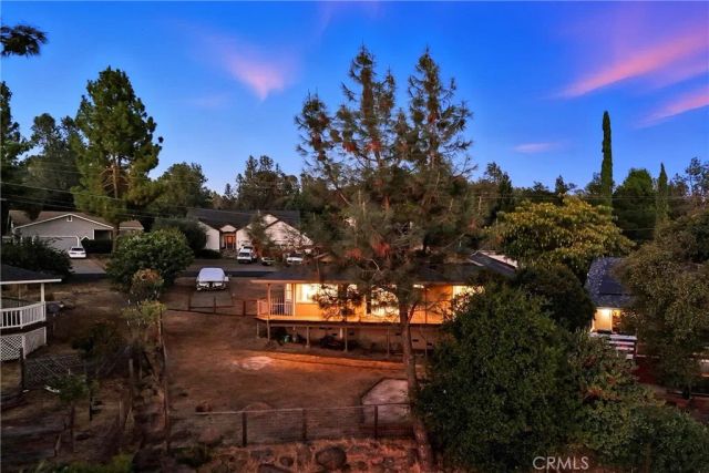 19231 Ravenhill Road, Hidden Valley Lake, CA 95467