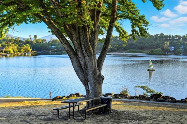 19231 Ravenhill Road, Hidden Valley Lake, CA 95467