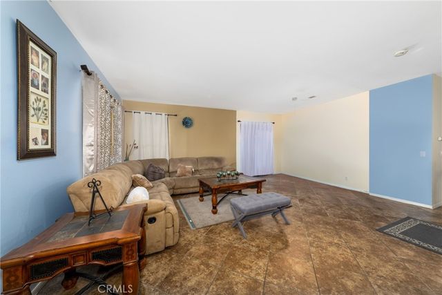 3890 Akina, Perris, CA 92571