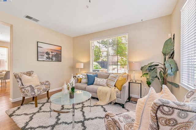 170 Remington St, Brentwood, CA 94513