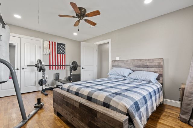 1641 E Henderson Street, Cleburne, TX 76031