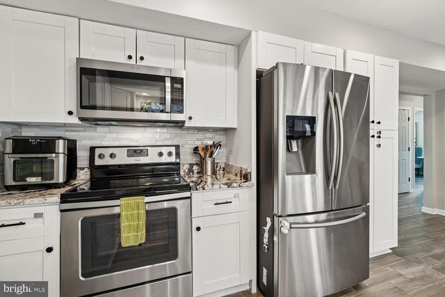 1602 PITTSFIELD LN, Bowie, MD 20716