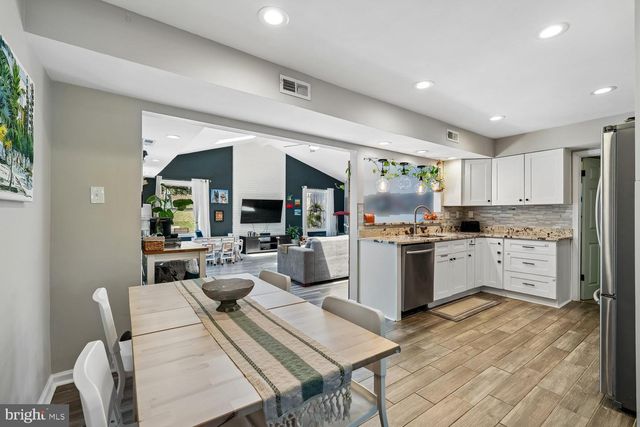 1602 PITTSFIELD LN, Bowie, MD 20716