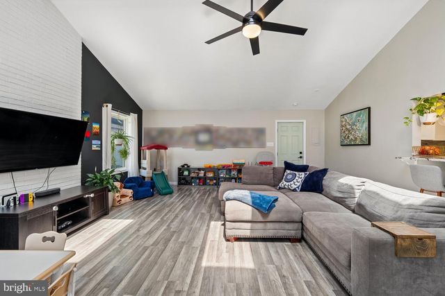 1602 PITTSFIELD LN, Bowie, MD 20716