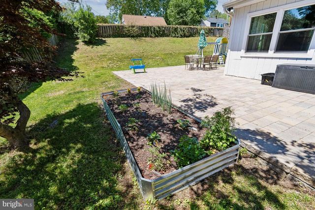 1602 PITTSFIELD LN, Bowie, MD 20716