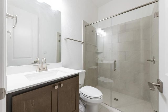 712 High Summit DR, Georgetown, TX 78628