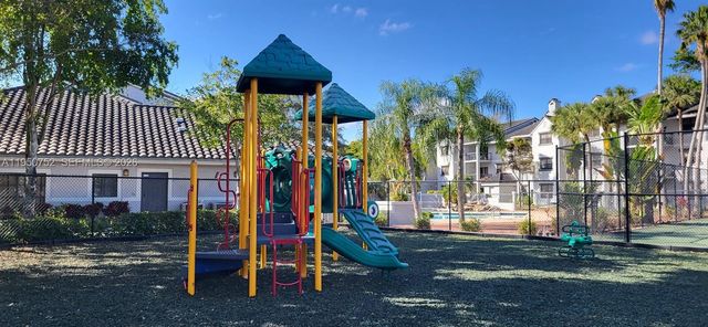 11295 W Atlantic Blvd 303, Coral Springs, FL 33071