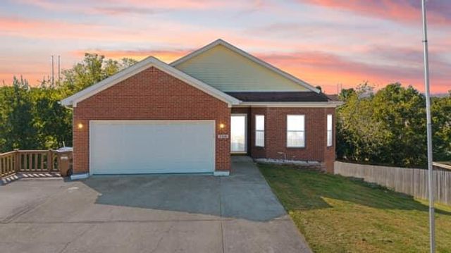 108 Covington Way, Richmond, KY 40475