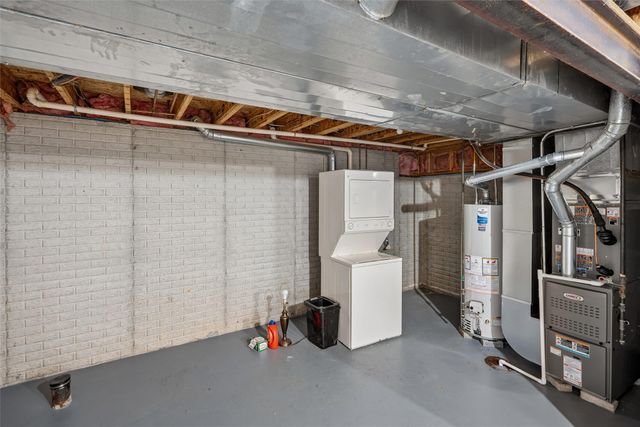 1725 North Avenue, Norwalk, IA 50211