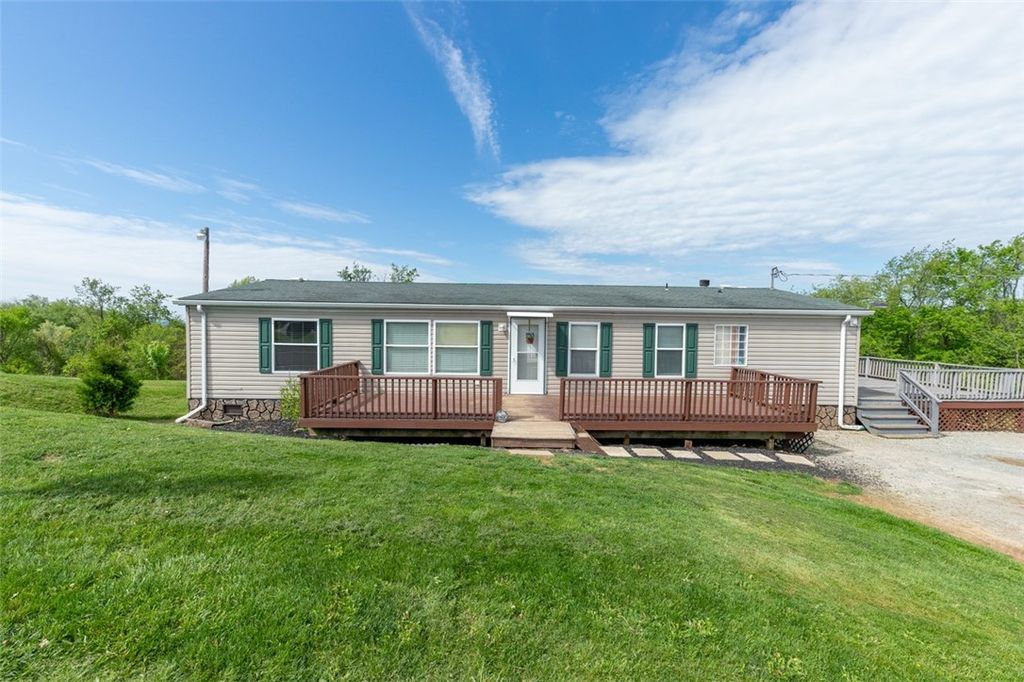 185 Zitney Rd, Franklin Twp, PA 15486