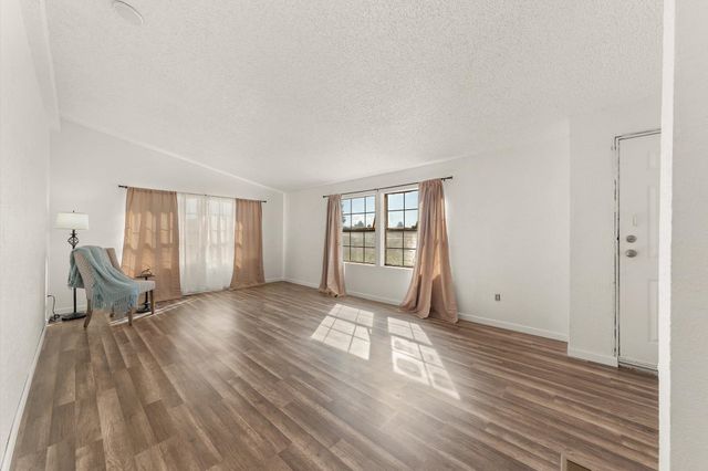 3808 W Montgomery Rd, Deer Park, WA 99006