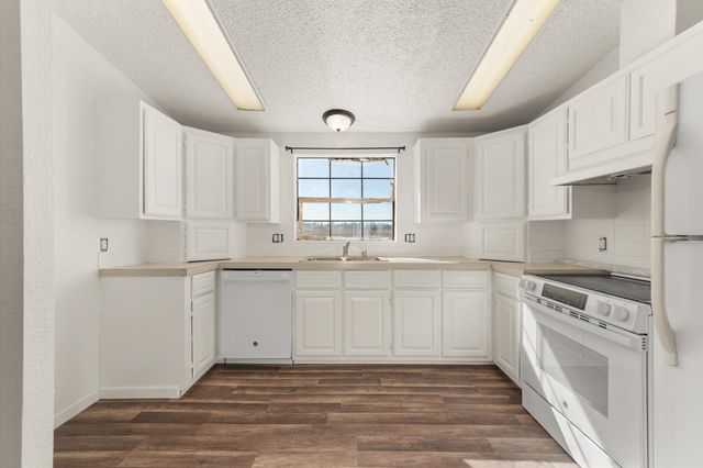 3808 W Montgomery Rd, Deer Park, WA 99006