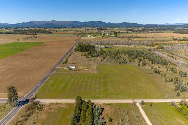3808 W Montgomery Rd, Deer Park, WA 99006