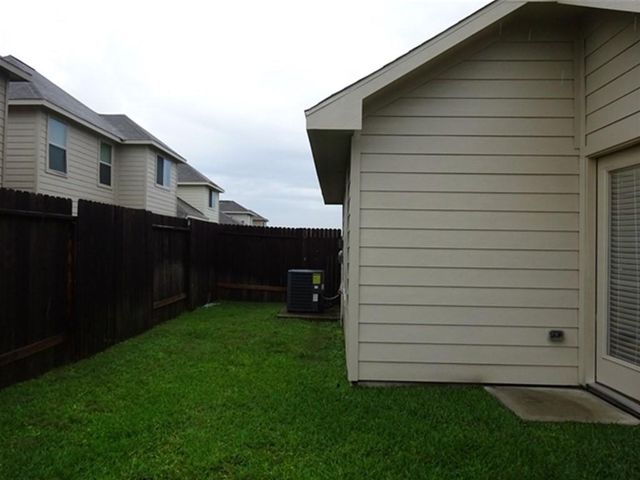 2710 Bammelwood Drive, Houston, TX 77014