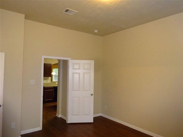 2710 Bammelwood Drive, Houston, TX 77014