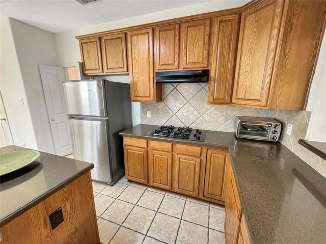 62 N Abram Circle, The Woodlands, TX 77382