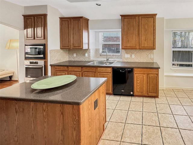 62 N Abram Circle, The Woodlands, TX 77382