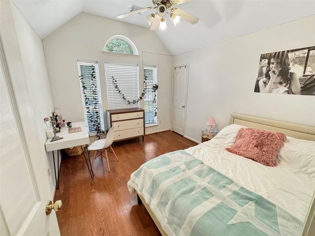 62 N Abram Circle, The Woodlands, TX 77382