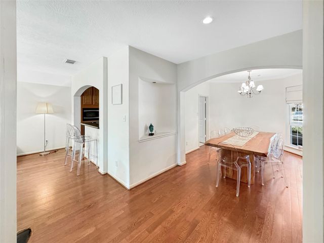 62 N Abram Circle, The Woodlands, TX 77382