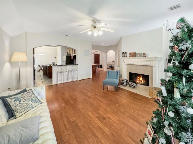 62 N Abram Circle, The Woodlands, TX 77382