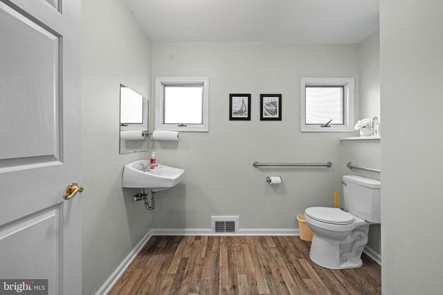 643 MAIN ST, Leesburg, NJ 08327