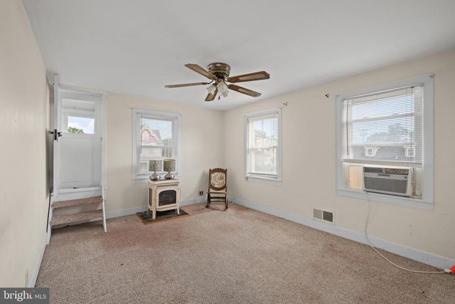 643 MAIN ST, Leesburg, NJ 08327