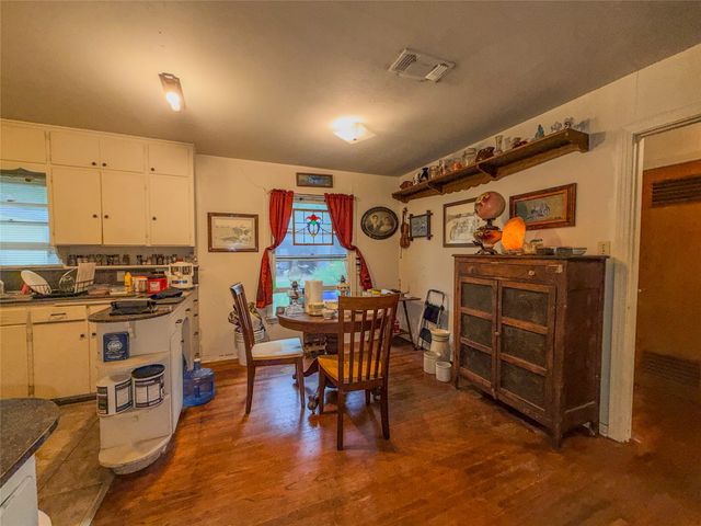 1320 Anna Street, Denton, TX 76201