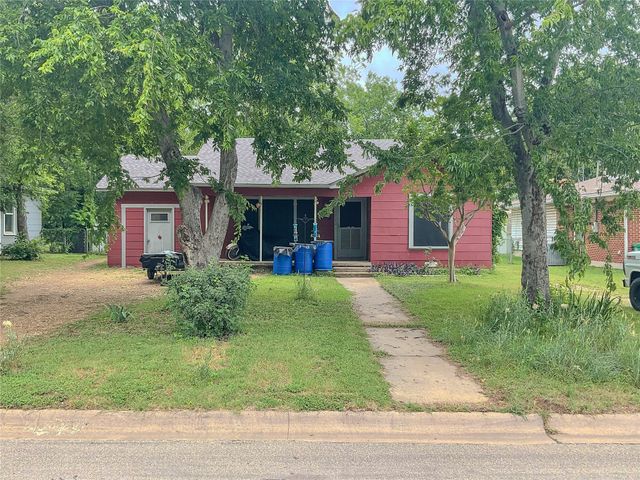 1320 Anna Street, Denton, TX 76201