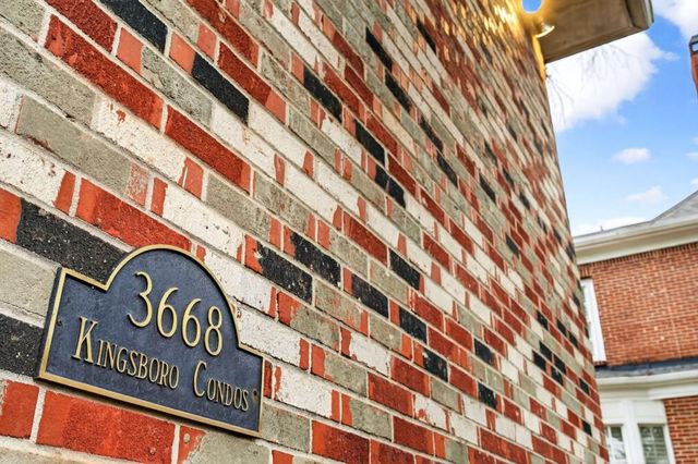 3668 Kingsboro NE Road 7, Atlanta, GA 30319