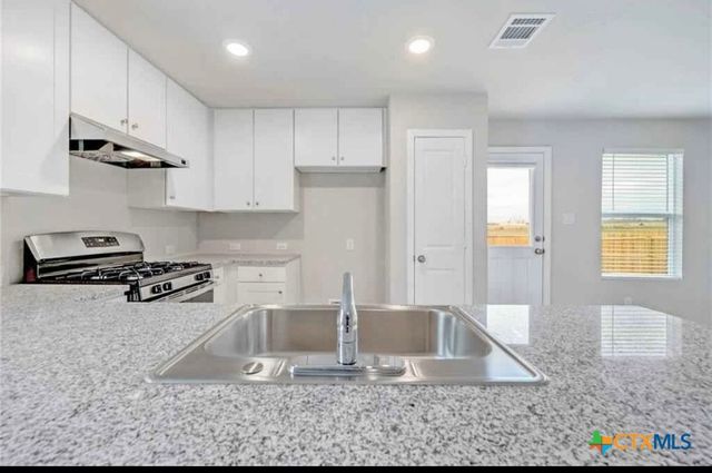 2808 Rosefinch, New Braunfels, TX 78130