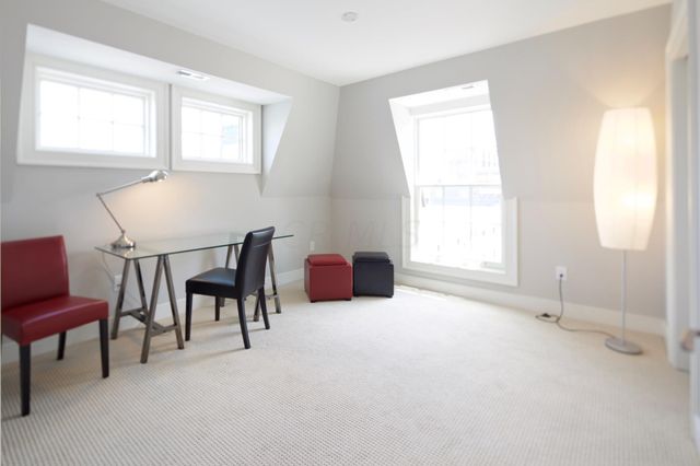 84 N 6th Street, TH55, Columbus, OH 43215