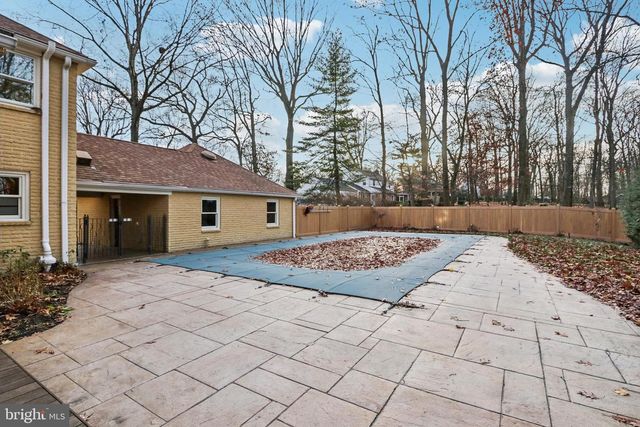 400 HIGHVIEW DR, Wayne, PA 19087