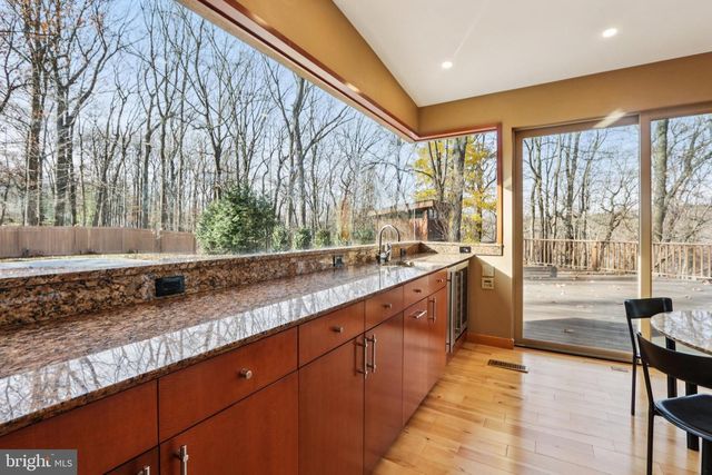 400 HIGHVIEW DR, Wayne, PA 19087