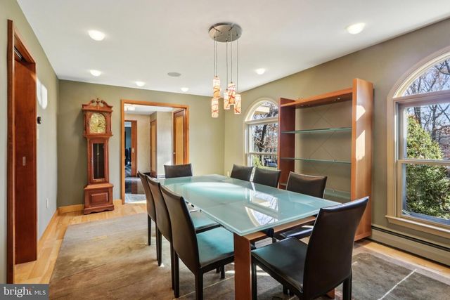 400 HIGHVIEW DR, Wayne, PA 19087