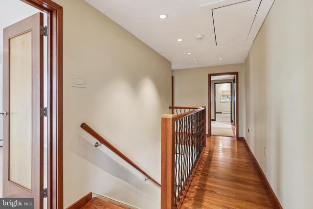 400 HIGHVIEW DR, Wayne, PA 19087