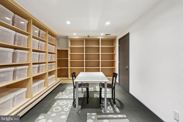 400 HIGHVIEW DR, Wayne, PA 19087