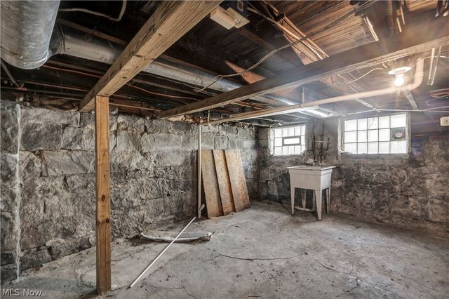 11600 Beulah Avenue, Cleveland, OH 44106