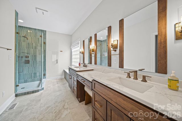 17712 Preston Lake Drive, Cornelius, NC 28031