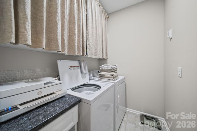 17712 Preston Lake Drive, Cornelius, NC 28031