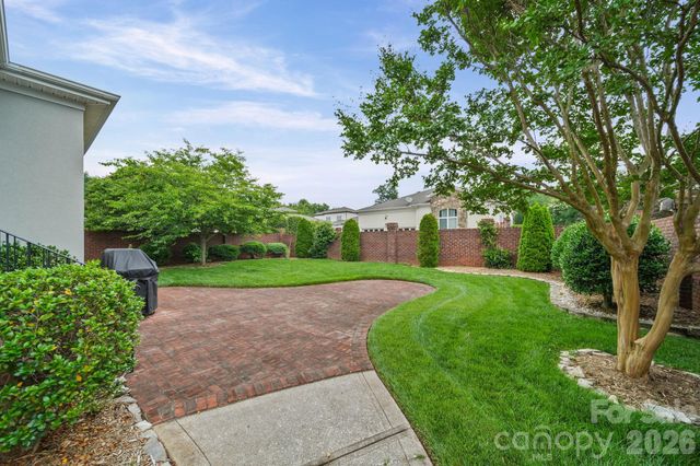 17712 Preston Lake Drive, Cornelius, NC 28031