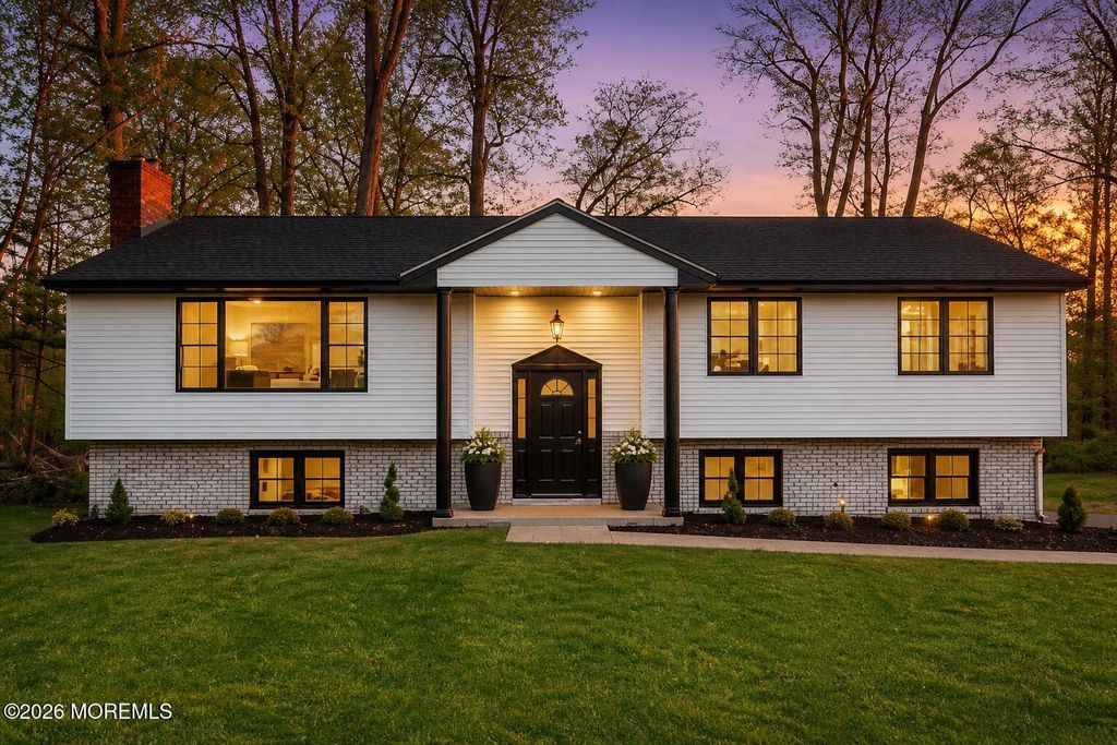 4 Blue Hills Drive, Holmdel, NJ 07733