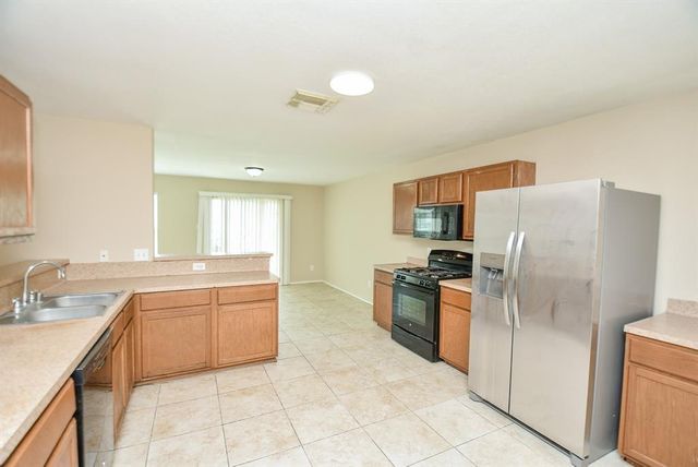 815 Darbydale Crossing Lane, Houston, TX 77090