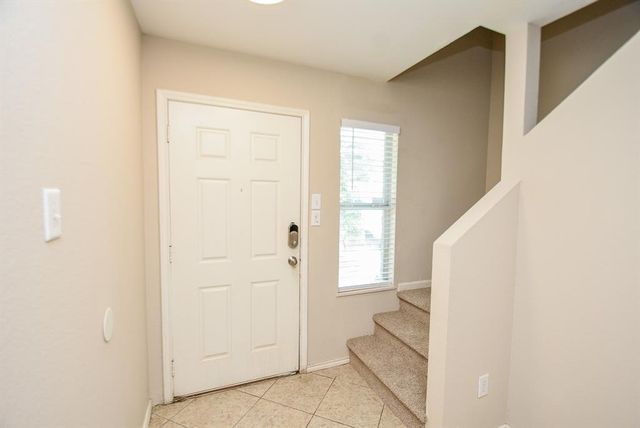 815 Darbydale Crossing Lane, Houston, TX 77090