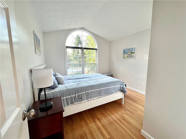 65 Carriage Trail, Newport, RI 02842