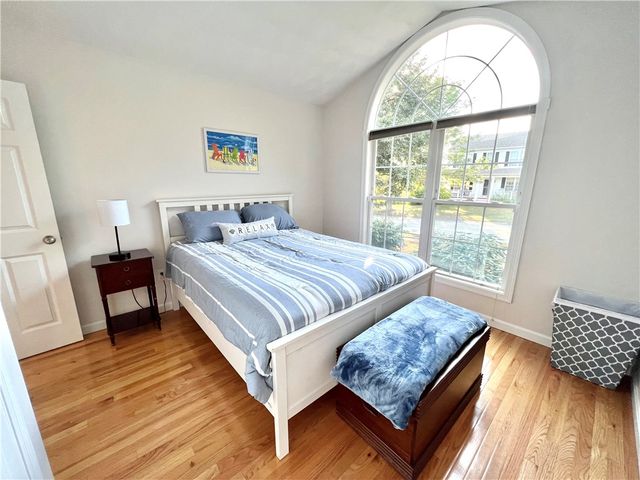 65 Carriage Trail, Newport, RI 02842