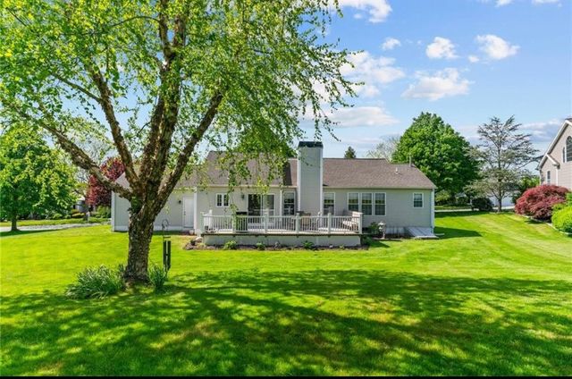 65 Carriage Trail, Newport, RI 02842