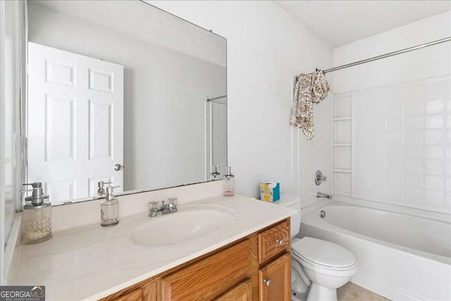 505 Chipwood Court, Mcdonough, GA 30253