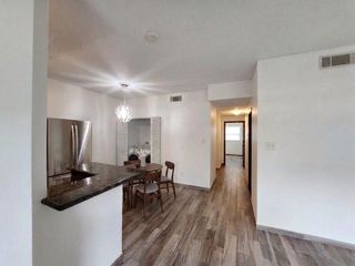 2300 Augusta Drive 17, Houston, TX 77057