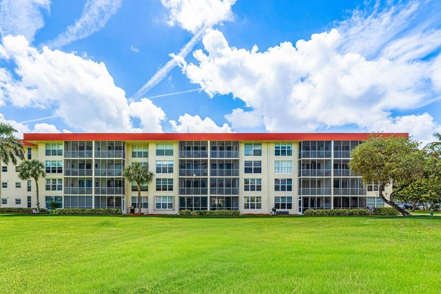 3100 NE 48th Court 415, Lighthouse Point, FL 33064