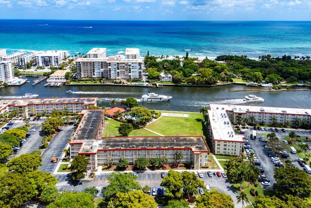 3100 NE 48th Court 415, Lighthouse Point, FL 33064